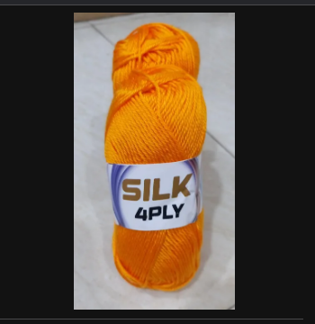 4ply Anti-Pilling Silk Blended Acrylic Yarn (100g)