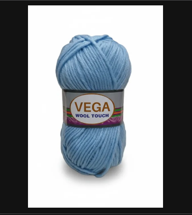 Soft Winter Creations with Fluffy 5-Ply Acrylic Yarn Premium