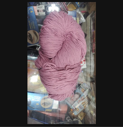 Soft, Tangle-Free Knitting Results – 4 Ply Premium Acrylic Yarn