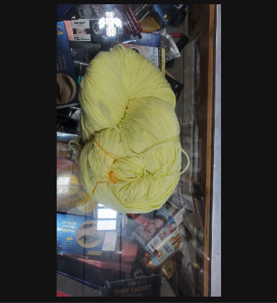 Soft, Tangle-Free Knitting Results – 4 Ply Premium Acrylic Yarn