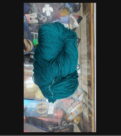 Soft, Tangle-Free Knitting Results – 4 Ply Premium Acrylic Yarn