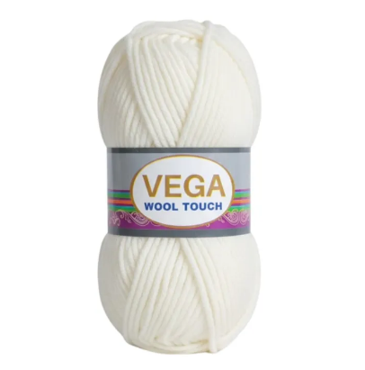 Soft Winter Creations with Fluffy 5-Ply Acrylic Yarn Premium