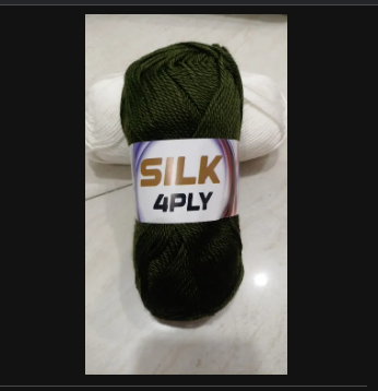 4ply Anti-Pilling Silk Blended Acrylic Yarn (100g)