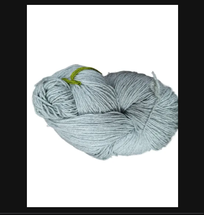 Soft, Tangle-Free Knitting Results – 4 Ply Premium Acrylic Yarn