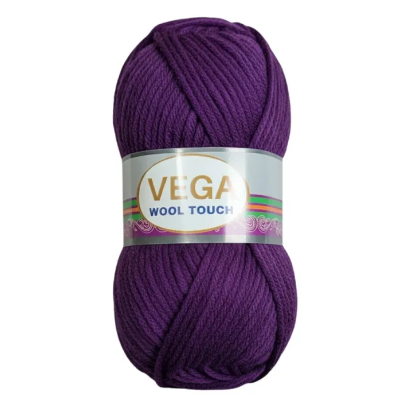 Soft Winter Creations with Fluffy 5-Ply Acrylic Yarn Premium