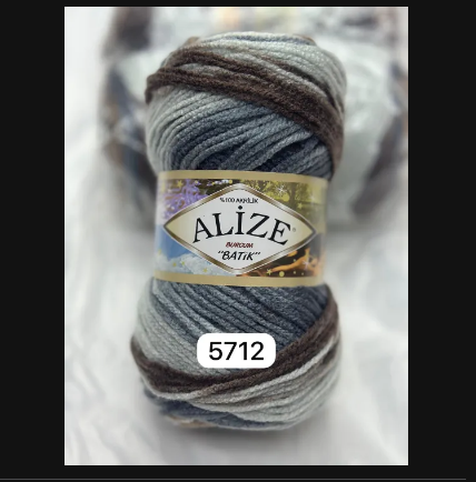 Soft, Tangle-Free Multicolor Yarn for Cozy Knits | Premium Acrylic Wool
